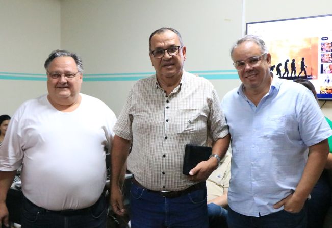 PREFEITURA MUNICIPAL DE MOCOCA PROMOVE CONFRATERNIZAÇÃO EM HOMENAGEM AO DIA DO FUNCIONÁRIO PÚBLICO 