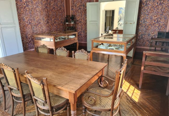 DEPARTAMENTO PROMOVE EXPOSIÇÃO DE PEÇAS DO MUSEU HISTÓRICO MUNICIPAL NA CASA DE CULTURA