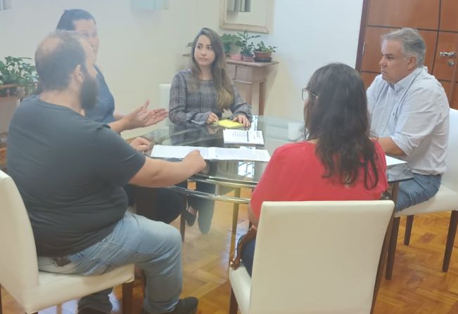 PREFEITO CONSEGUE PRORROGAR ENSINO MÉDIO EM SÃO BENEDITO DAS AREIAS POR MAIS UM ANO