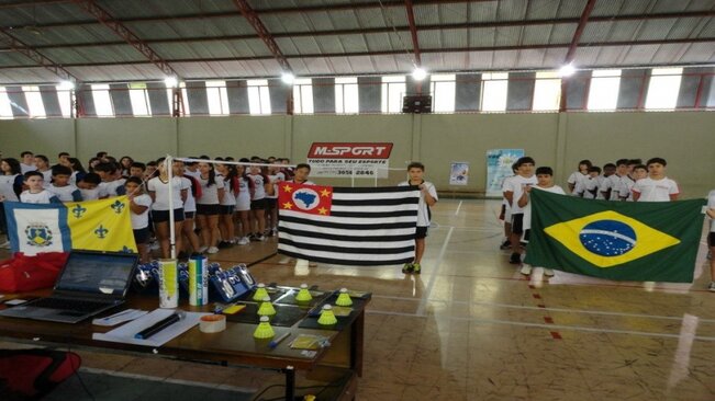 Mococa sedia competição regional de Badminton