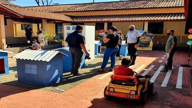 PREFEITURA MUNICIPAL DESENVOLVE PROJETO CIDADE DO TRANSITO.