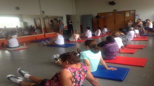 SERVIÇO: “Melhor Idade” da COHAB 2 terá transporte gratuito para atividades físicas