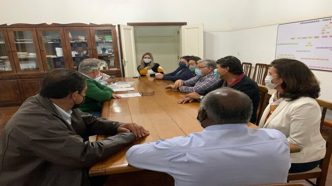 ASSINATURA DOS TERMOS DE COLABORAÇÃO COM ENTIDADES DO MUNICÍPIO DE MOCOCA.