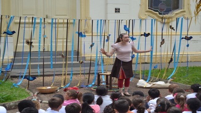 Crianças participam do Programa “Viagem Literária”